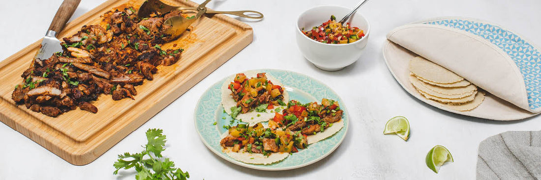 Lättlagad Al Pastor tacos med grillad ananassalsa