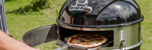 Pizza på kolgrill
